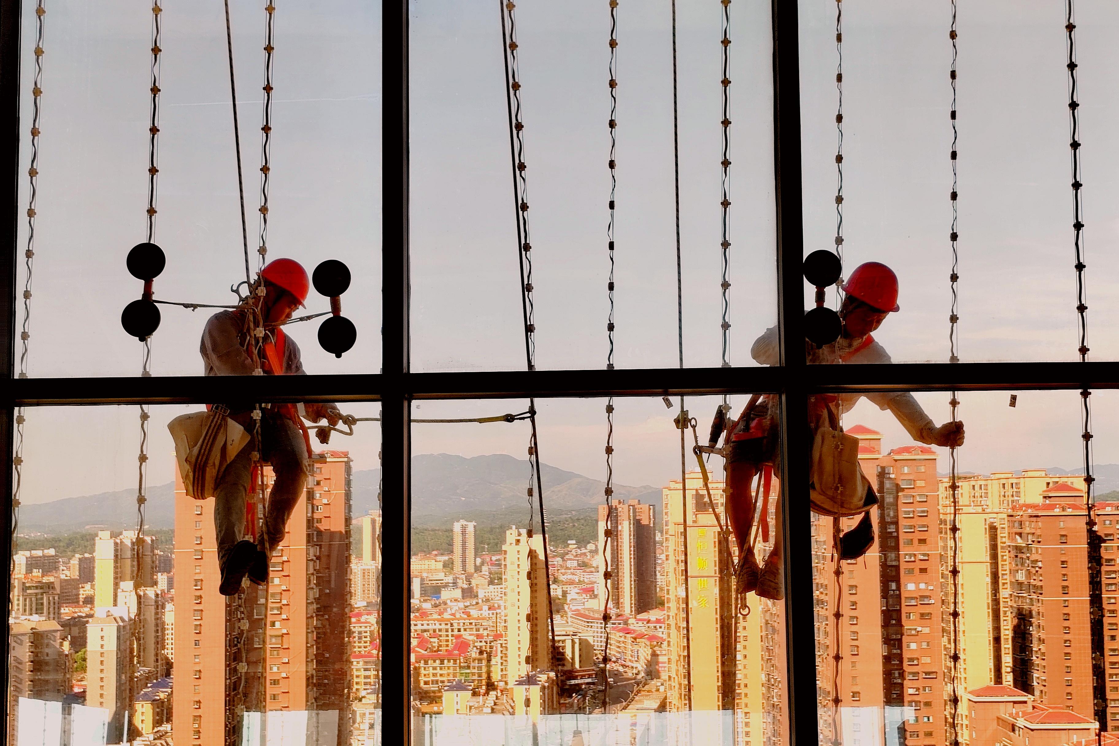 城市美容师 手机类  李建新（提名奖）.jpeg